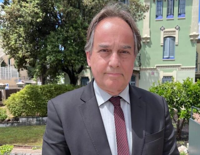 ricard_frijola-1x1.jpg