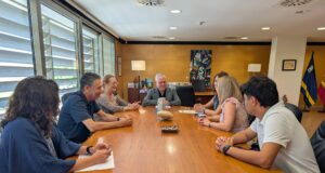 L’Ajuntament de Salou proporciona un traductor instantani al CAP per a millorar l’atenció sanitària