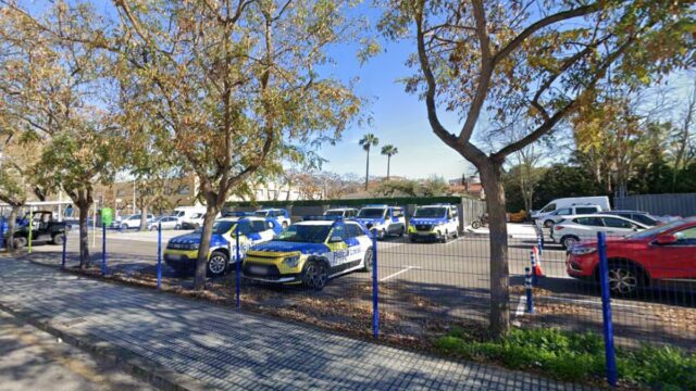 Imatge d'uns cotxes de la Policia Local (Salou)